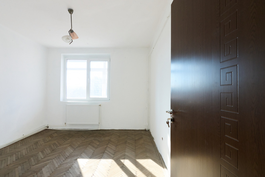 Apartament 3 camere Craiovei