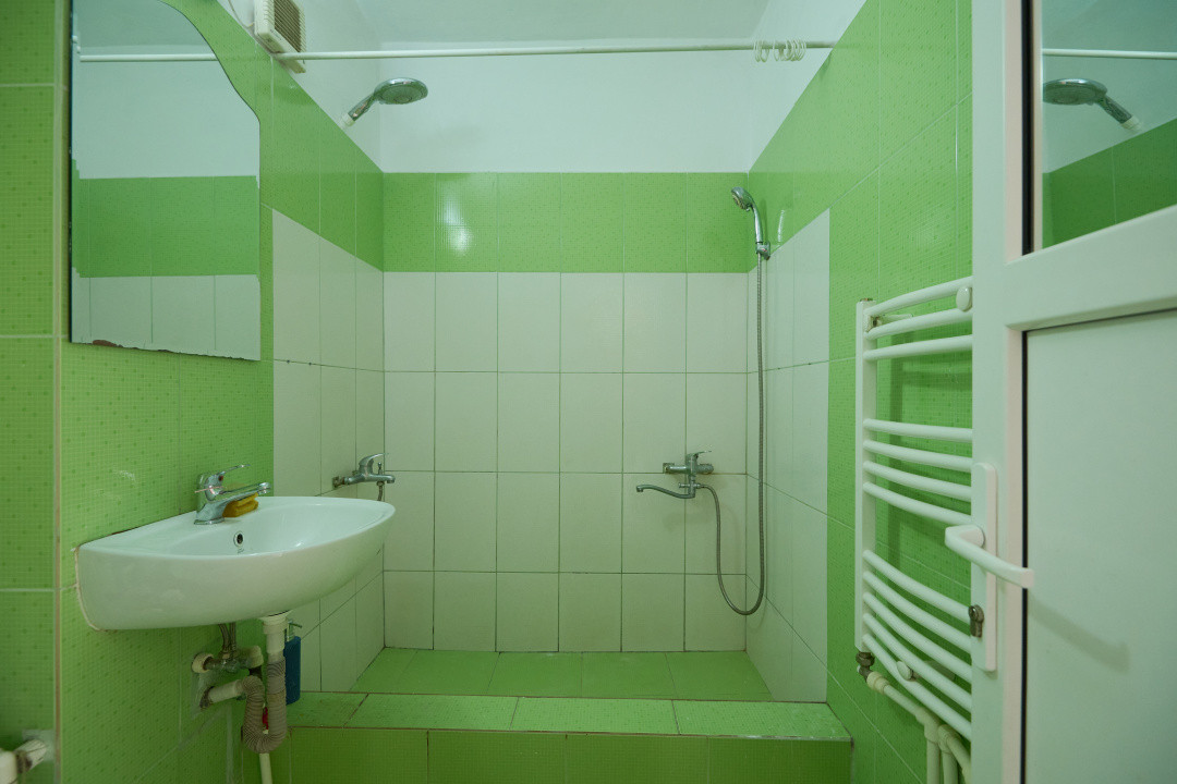 Apartament 3 camere Craiovei