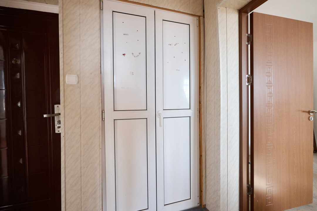 Apartament 3 camere Craiovei