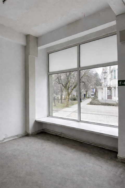 Spatiu comercial 62 mp, Calea Bucureti, stradal, vad comercial