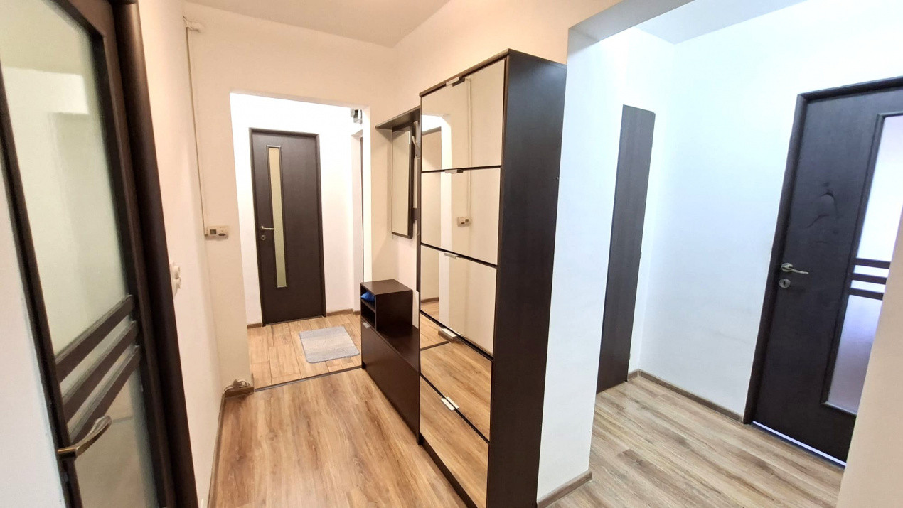 Apartament 4 camere Bascov spatios, et.2, centrala termica