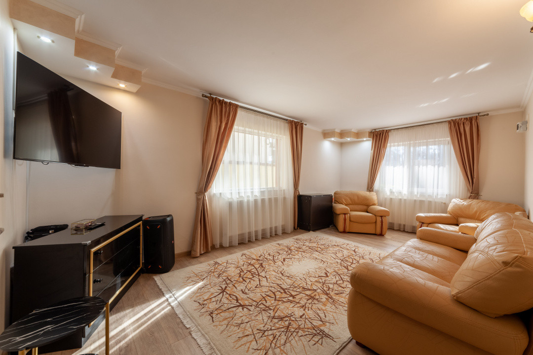 Casa P+M langa Padurea Trivale