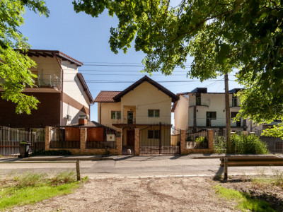Casa P+M langa Padurea Trivale