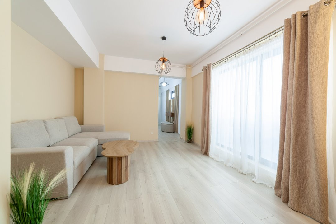 0% Comision De Închiriat Apartament 3 camere Bloc nou Pitesti-zona Nord!