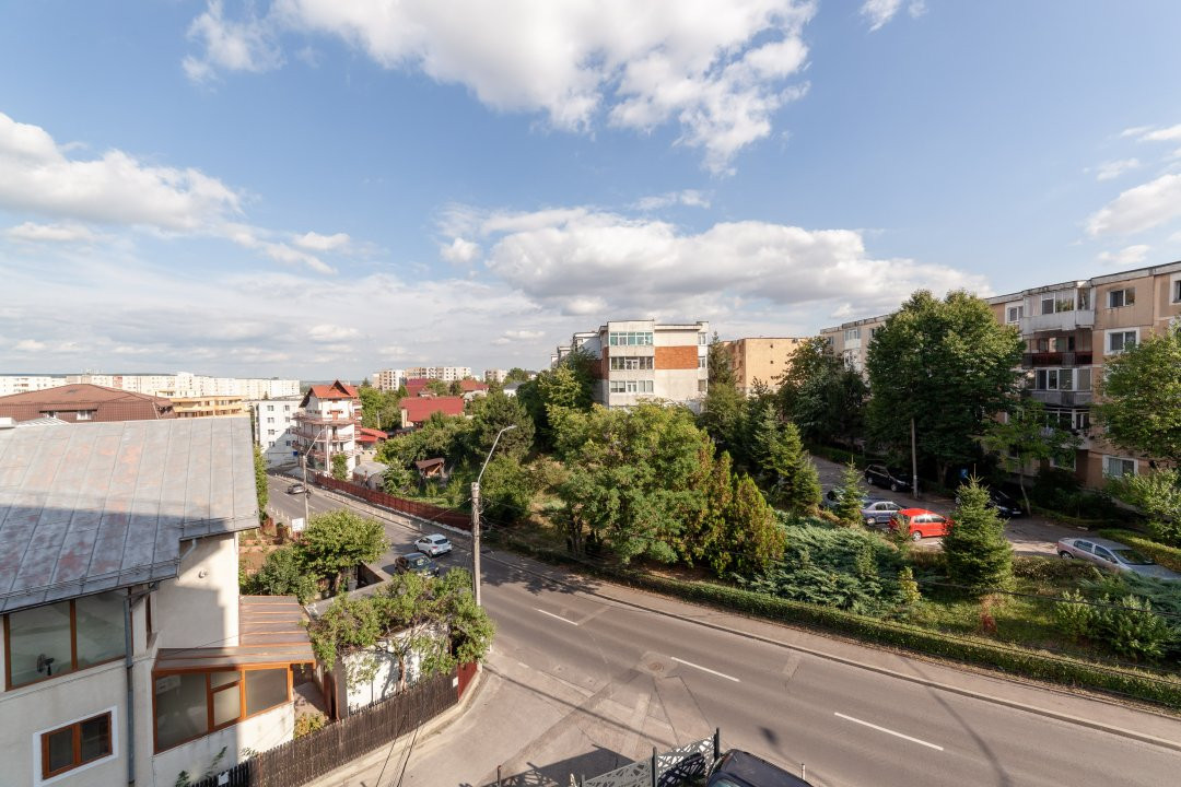 0% Comision De Închiriat Apartament 3 camere Bloc nou Pitesti-zona Nord!