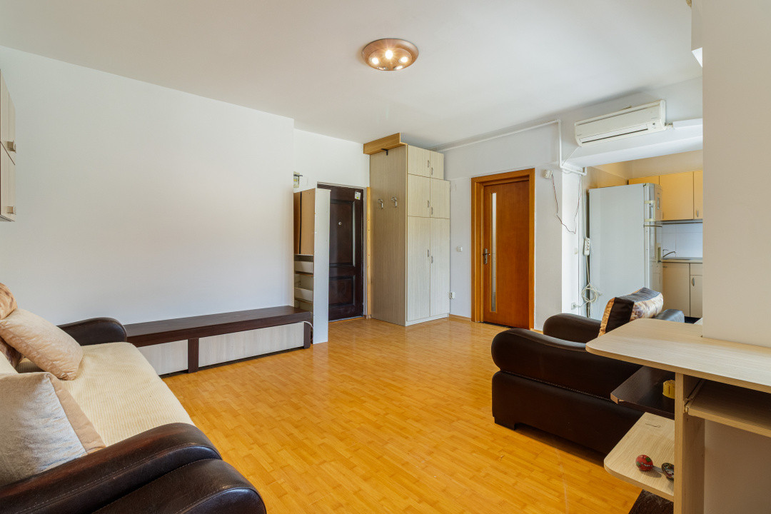 Studio Spatios - Metrou Nicolae Grigorescu