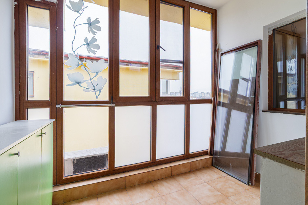 Studio Spatios - Metrou Nicolae Grigorescu