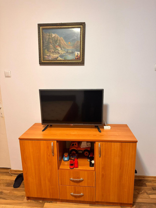 Garsonieră de închiriat – confort 1, zonă excelentă, Târgu Jiu