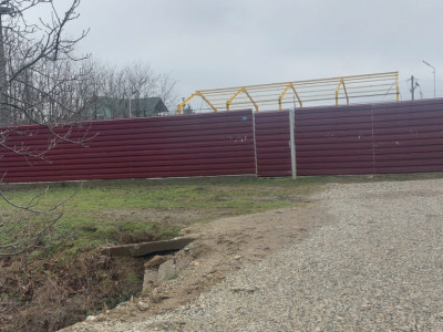 TEREN INTRAVILAN + ANEXA  TIP  HALA