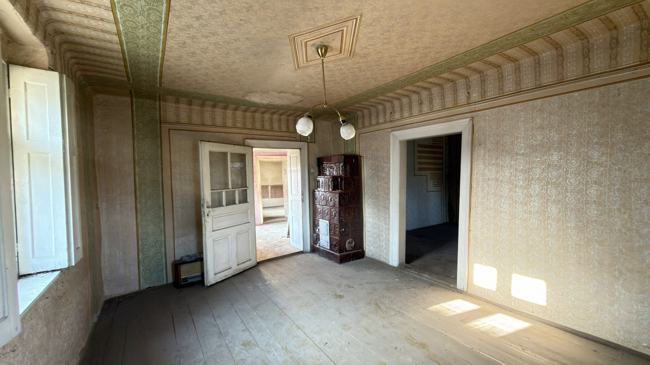 Casă 4 camere, Teren 2.948 mp Tiream SM - Comision 0% cumpărător