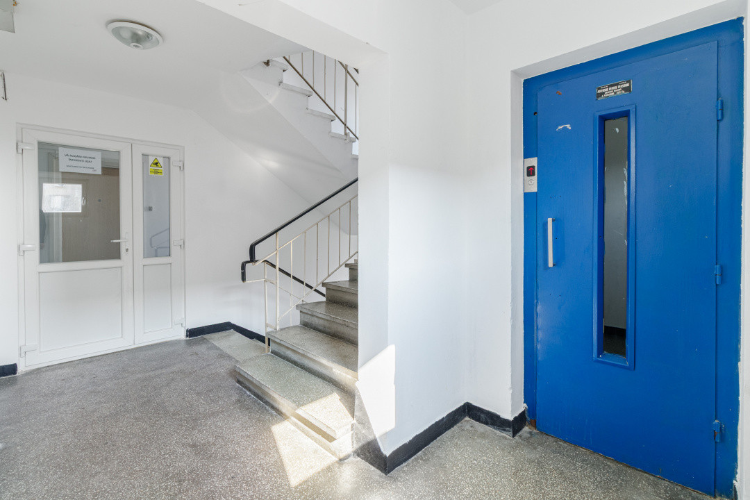 Garsoniera vis-a-vis de Parcul Moghioros