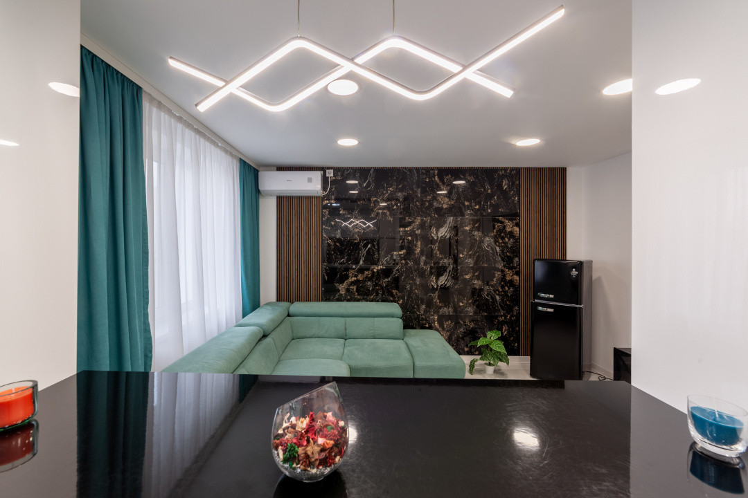 Apartament 2 camere Centru – Renovat complet - Open Space