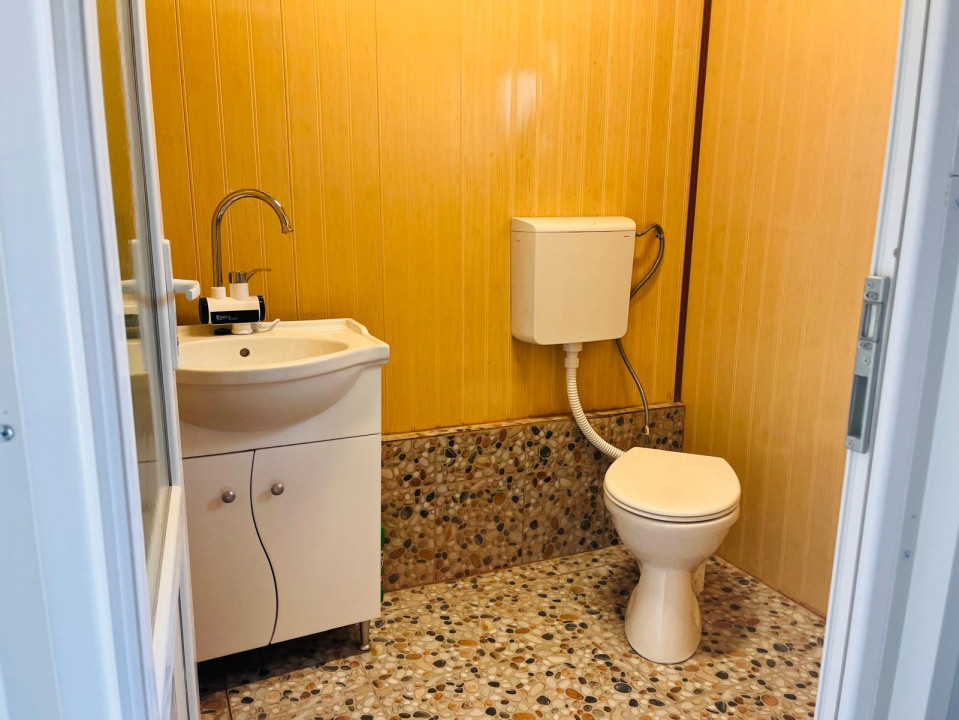 Hala noua 105 mp, pretabila depozit/comert/showroom - zona Selgros