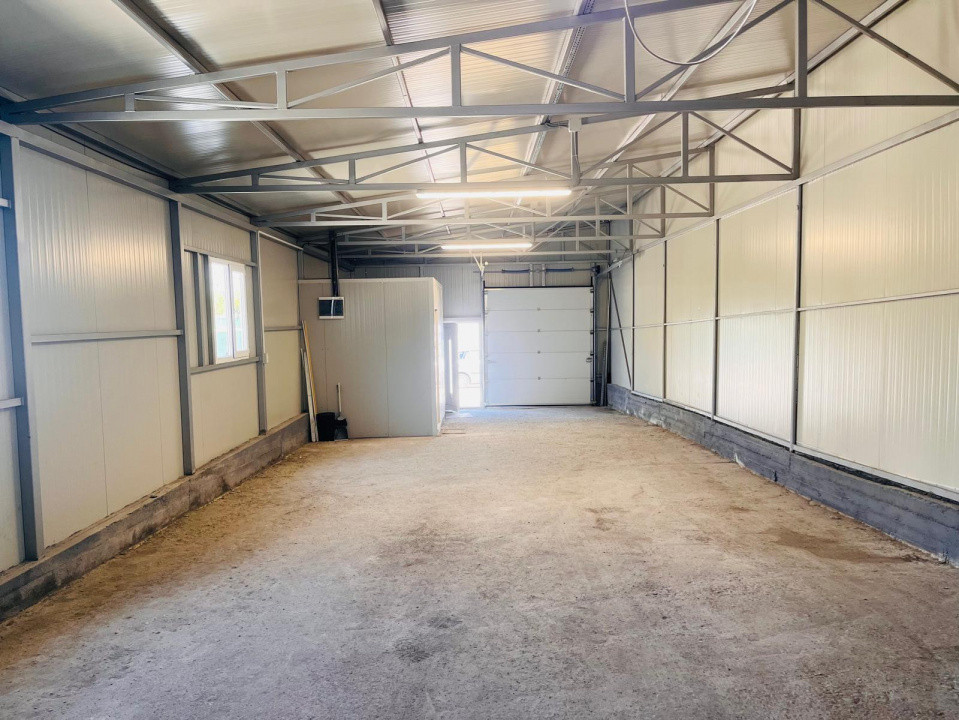 Hala noua 105 mp, pretabila depozit/comert/showroom - zona Selgros