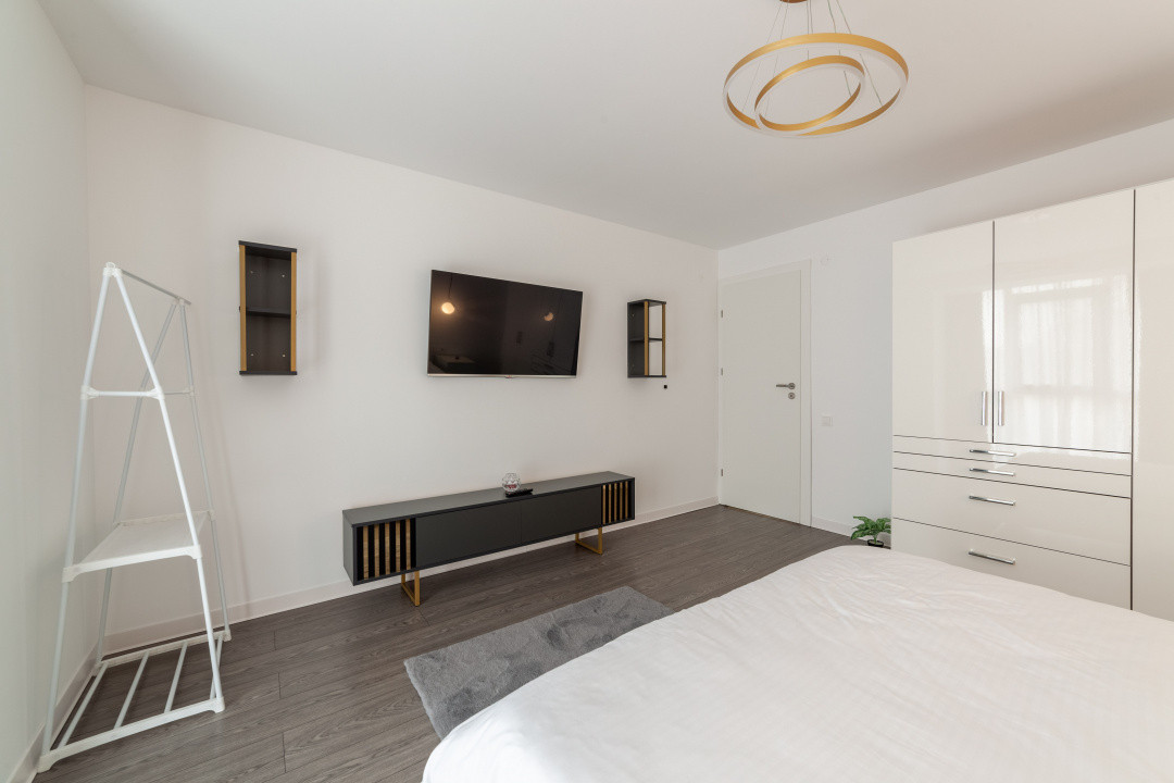 Apartament 2 camere Centru – Renovat complet - Open Space