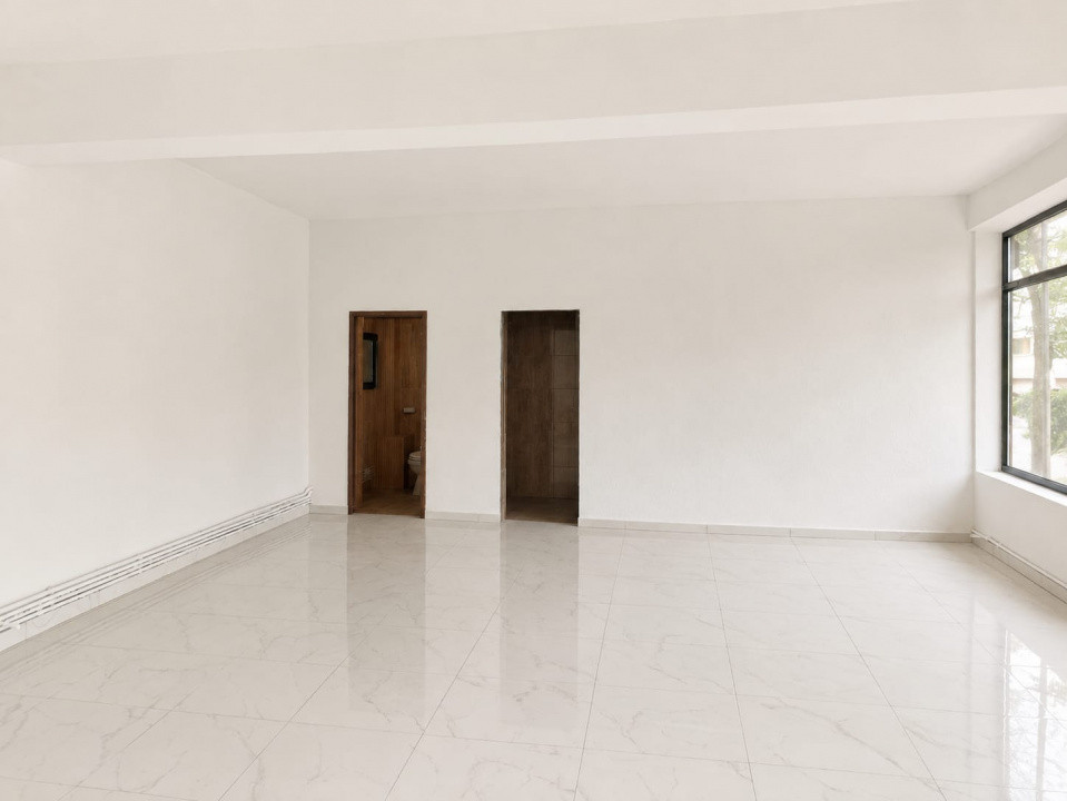  DE INCHIRIAT - renovat - parter si etajul 1 - stradal 
