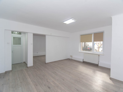Apartament ultracentral parter -2 camere Pitesti