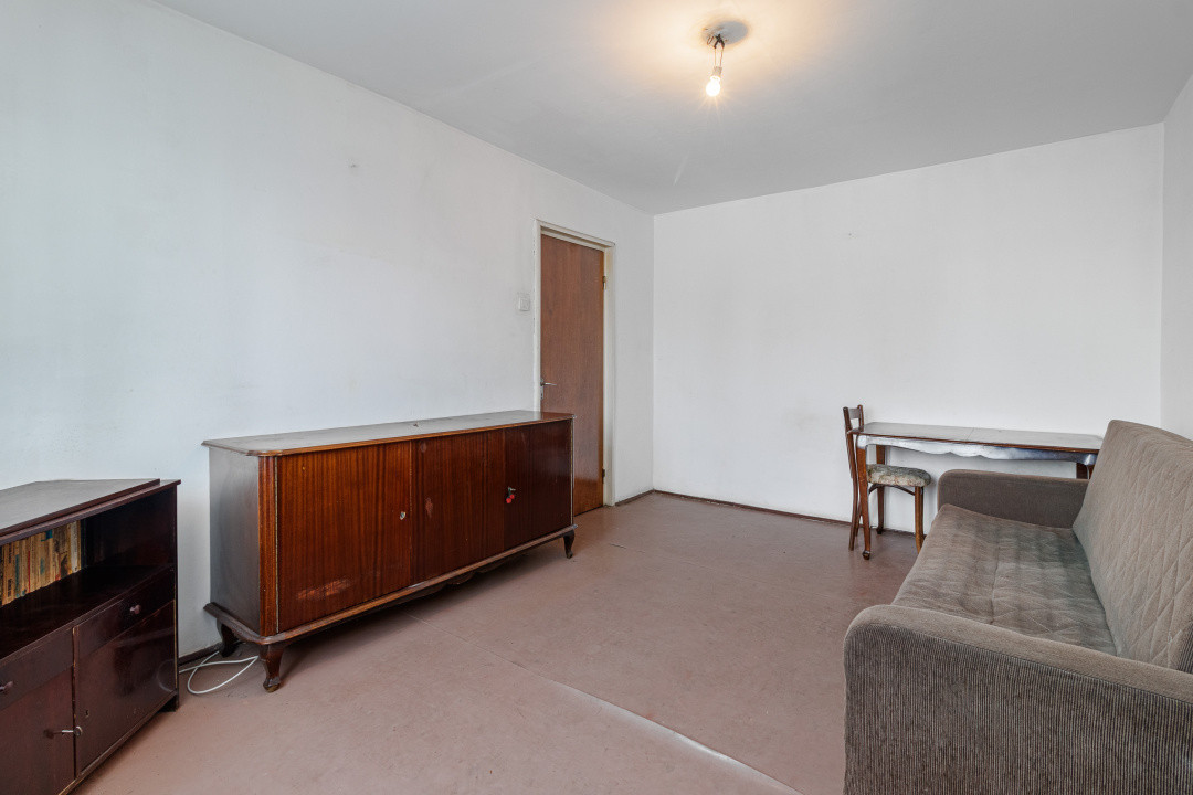 2 camere decomandat Valea Oltului