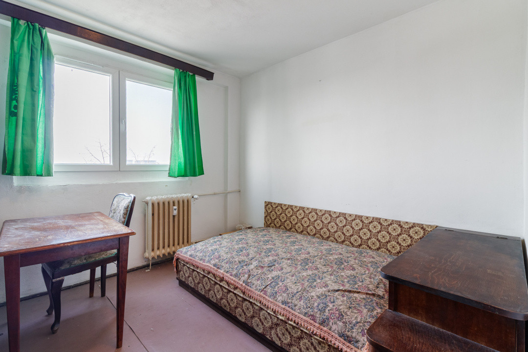 2 camere decomandat Valea Oltului