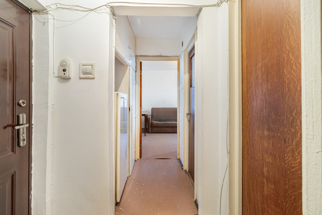 2 camere decomandat Valea Oltului