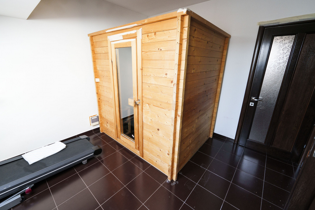 Vila eleganta S+P+M, piscina acoperita, teren 875 mp – zona Ford/Cassia Park