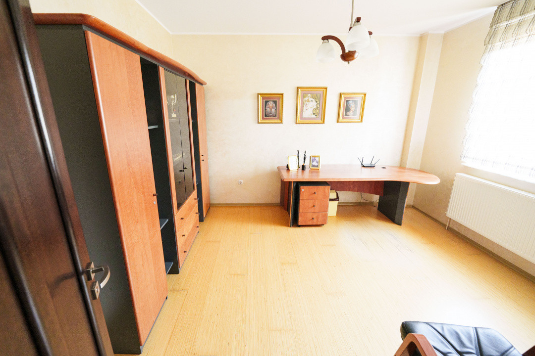 Vila eleganta S+P+M, piscina acoperita, teren 875 mp – zona Ford/Cassia Park