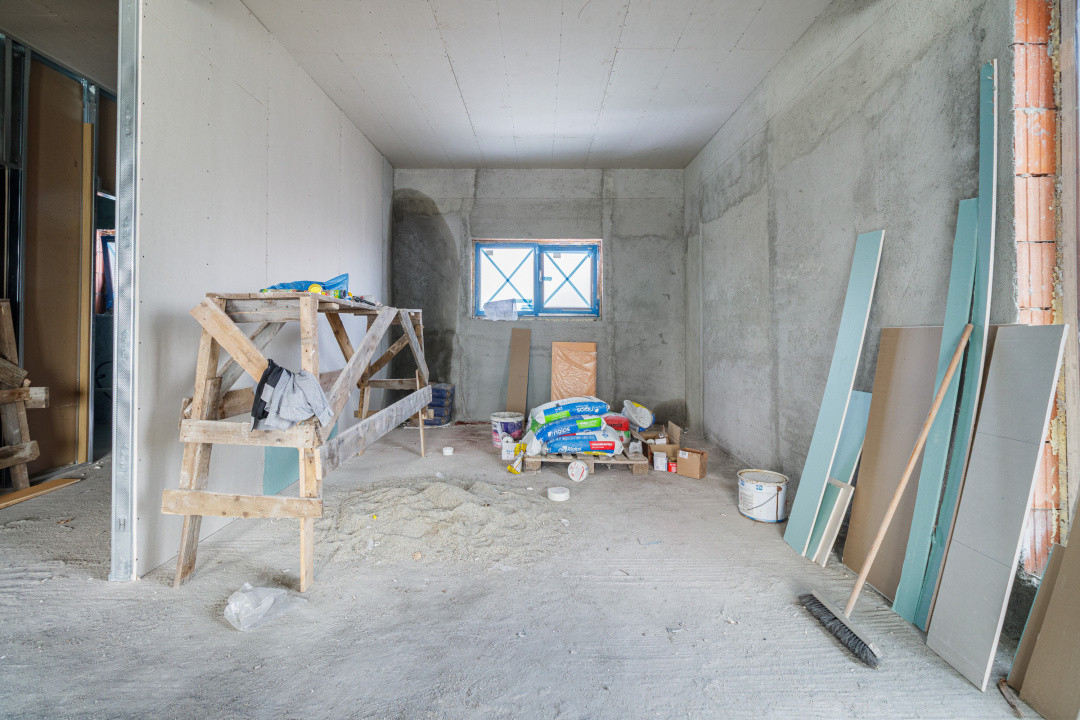 Casa Corbeanca P+1 cu 3 dormitoare si curte generoasa, terasa si loc de parcare