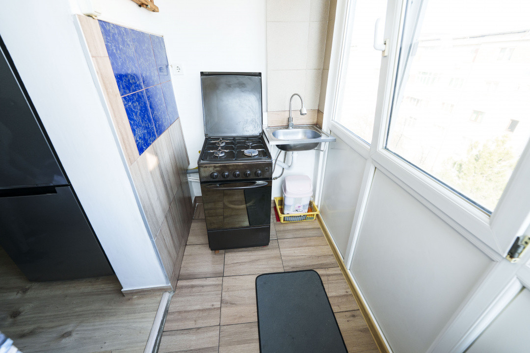 Apartament primitor 2 camere, ideal locuinta sau investitie, Rovine-langa Penny