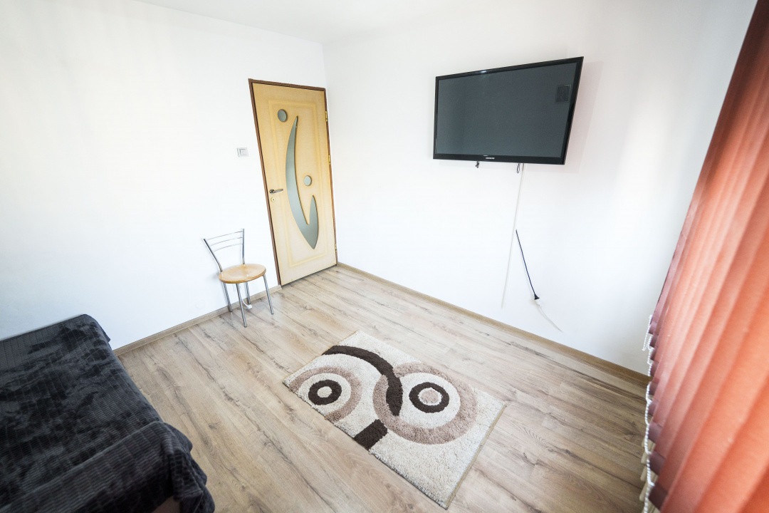 Apartament primitor 2 camere, ideal locuinta sau investitie, Rovine-langa Penny