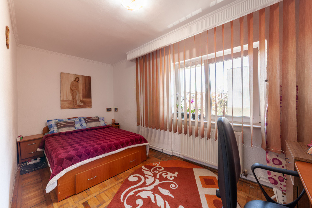 Apartament 3 camere, etaj 3/4, Gavana