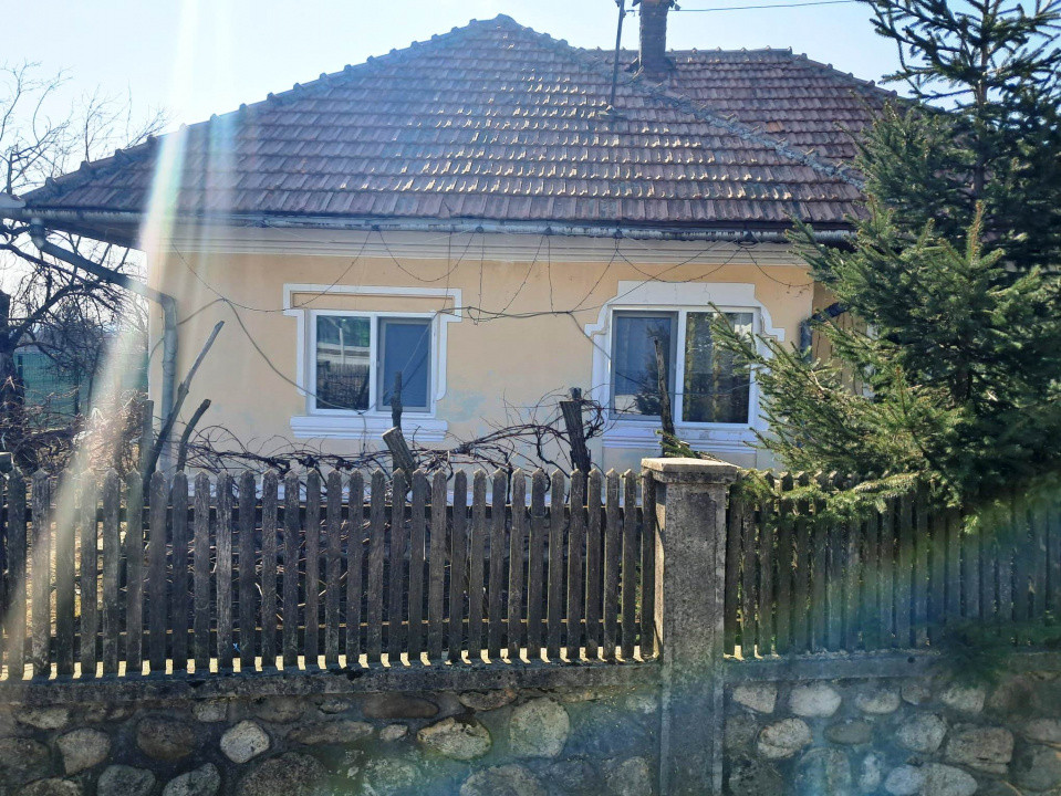 Casă și teren Polovragi