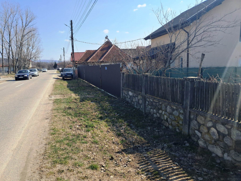 Casă și teren Polovragi