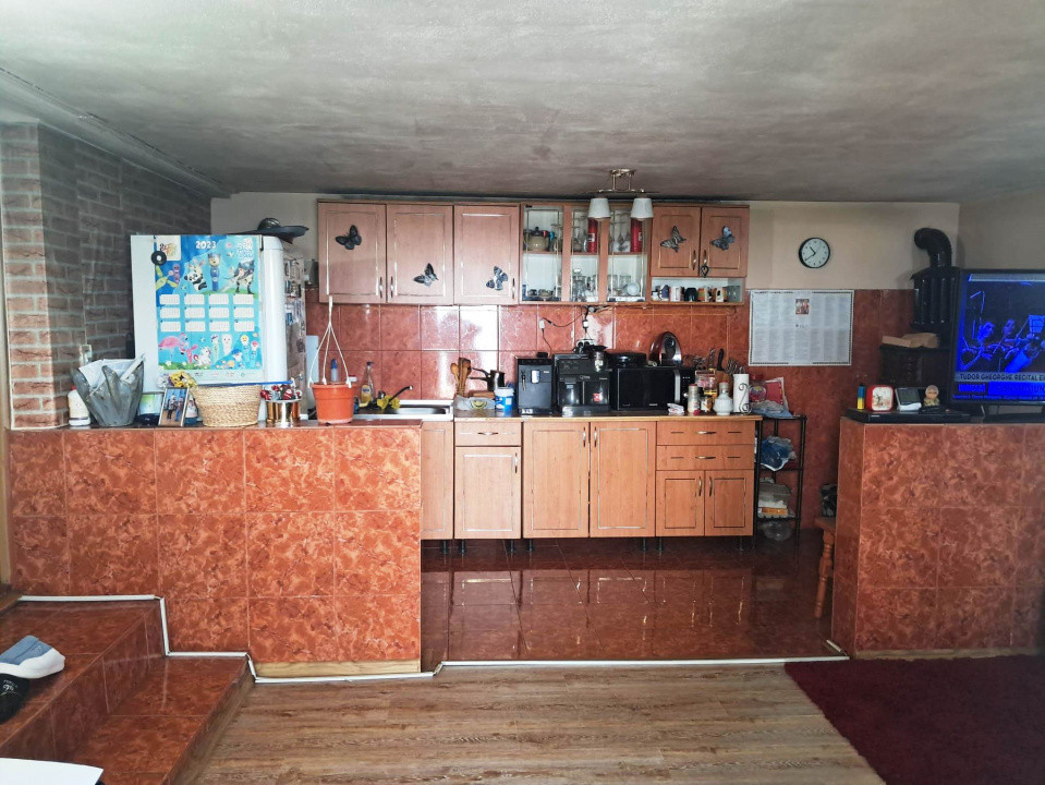 Casă și teren Polovragi