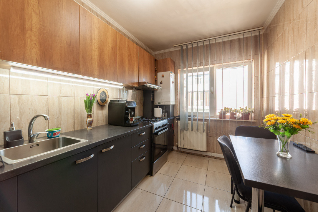Apartament 3 camere – zonă excelentă, Găvana 3!