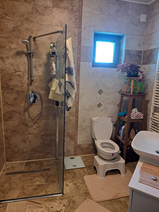 Proprietate de excepție în Lelești – la doar 8 km de Târgu Jiu