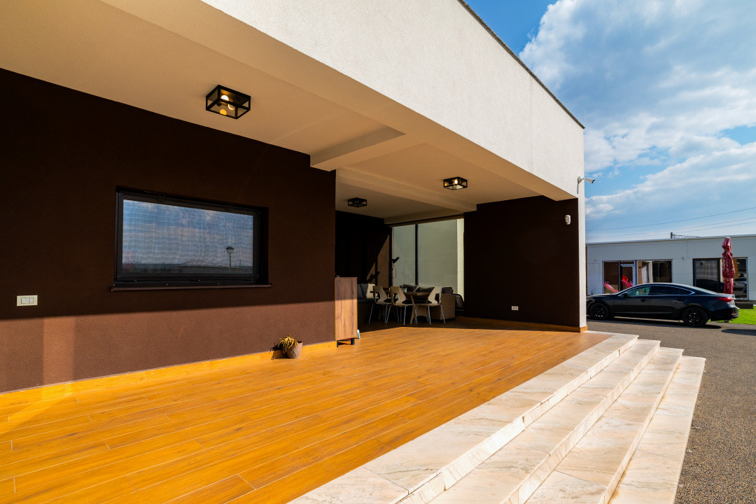 Vila moderna Mioveni | teren 1231 mp | terase, foisor si garaj