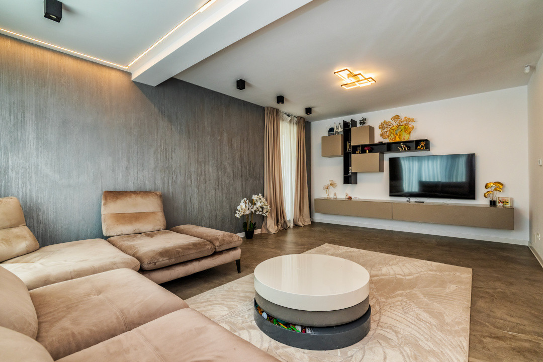 Vila moderna Mioveni | teren 1231 mp | terase, foisor si garaj