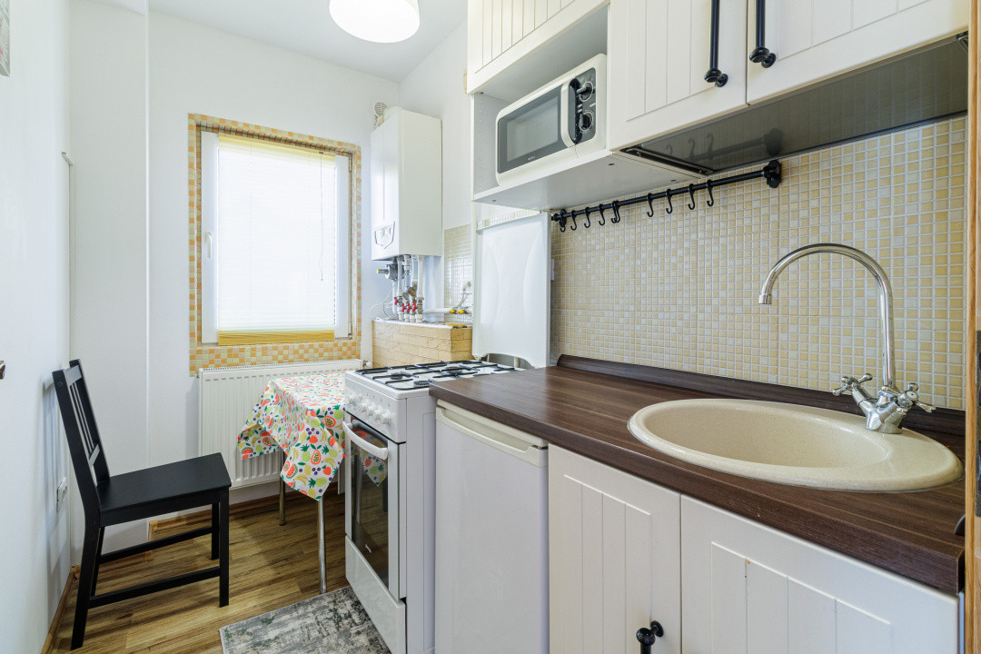 Apartament 2 camere decomandat Rezervelor 