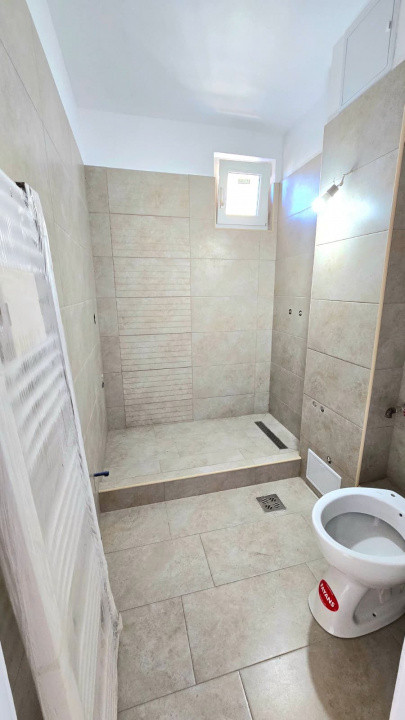 De vânzare Apartament 2 camere Luceafărul Satu Mare