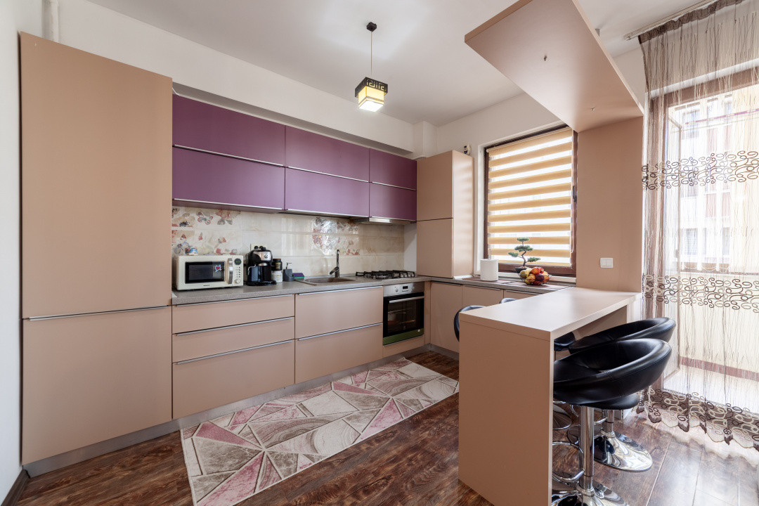 Gavana – Platou - 3 camere decomandat - 2 bai