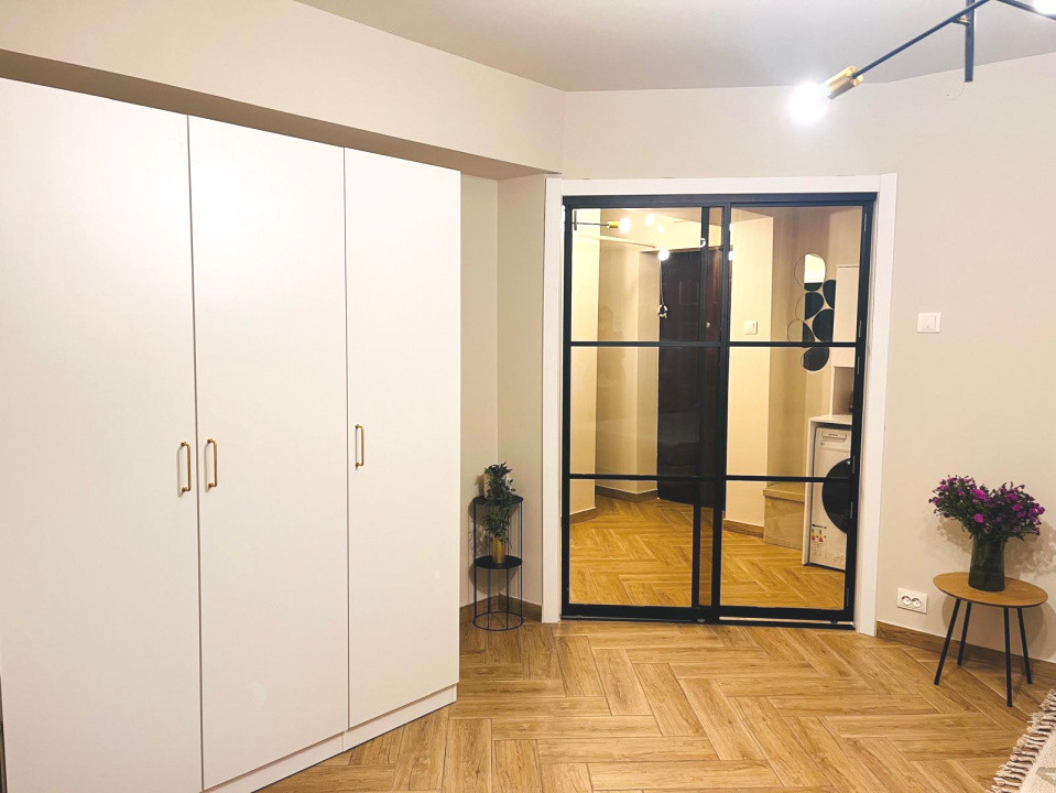 Garsoniera centrala, eleganta, cu dotari premium, la cheie- zona Pizza Celentano