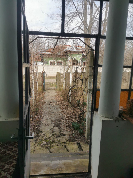 Casa batraneasca Zanoaga - 2002 mp teren 