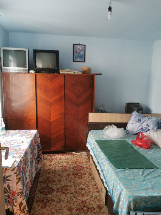 Casa batraneasca Zanoaga - 2002 mp teren 