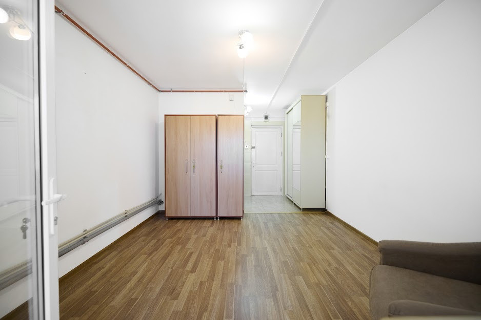 Garsoniera cocheta Prundu, zona linistita! Zero comision!