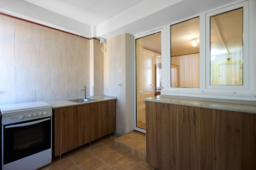 Garsoniera cocheta Prundu, zona linistita! Zero comision!