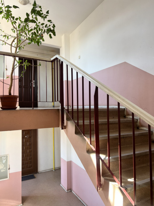 Garsoniera cocheta Prundu, zona linistita! Zero comision!