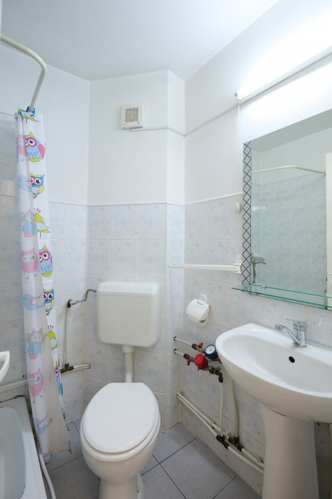 Garsoniera cocheta Prundu Academică, zona linistita - vedere panoramica