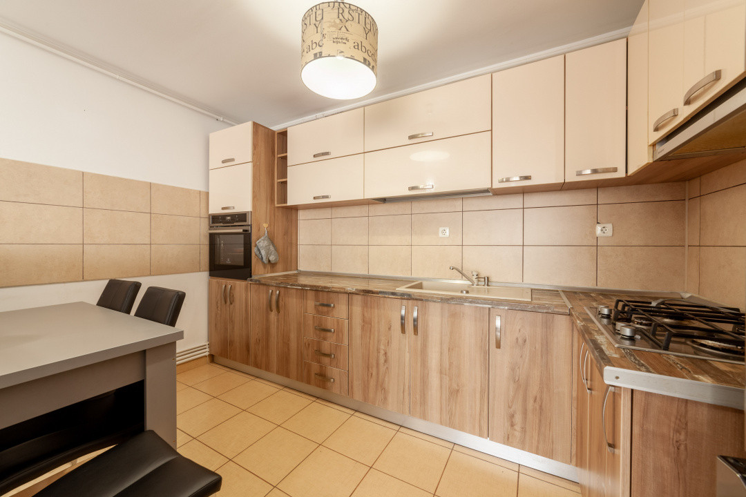 Apartament 2 camere Craiovei - Vedere Panoramica!