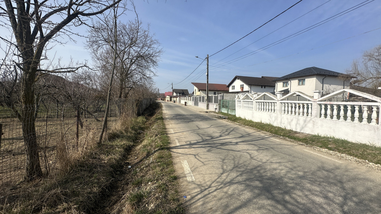 Parcele de 400 mp intravilan str. Olteni, Mosoaia, Arges