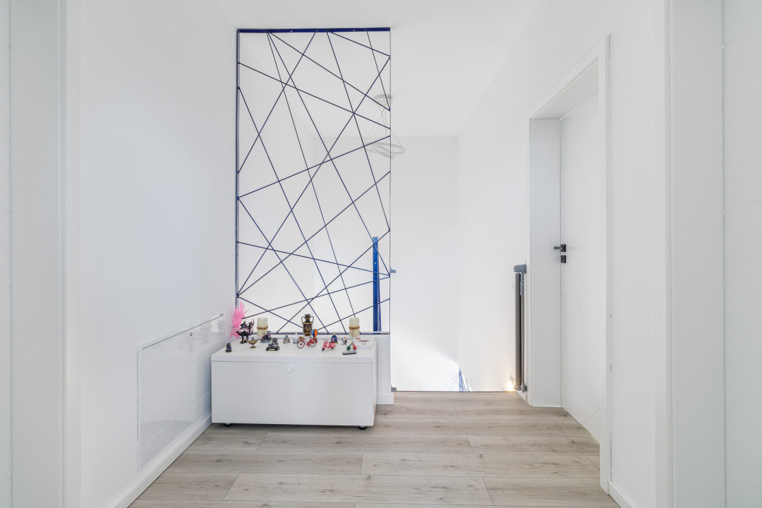 Casa Corbeanca P+1 cu 3 dormitoare si curte generoasa, terasa si loc de parcare